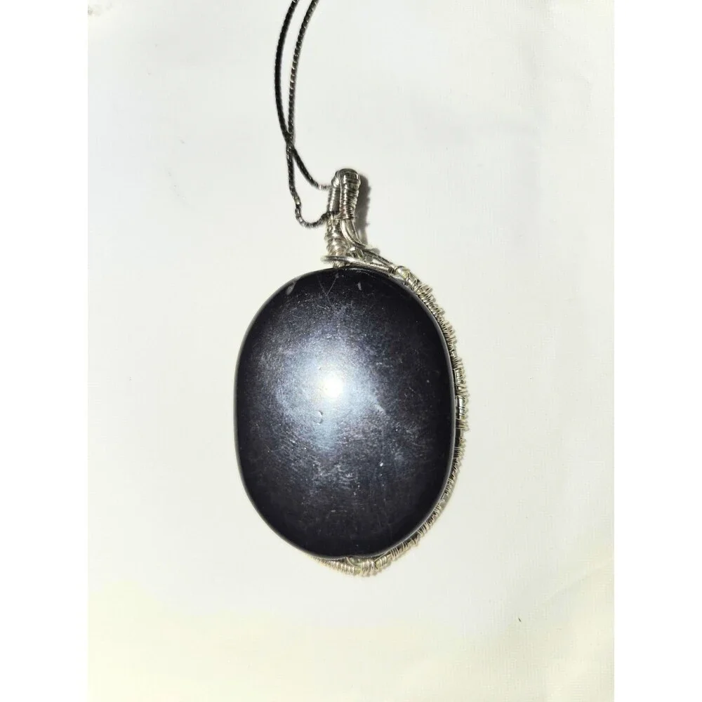 Wire Wrapped Black Oval Stone Pendant Necklace Silver Tone Chain Handmade Style